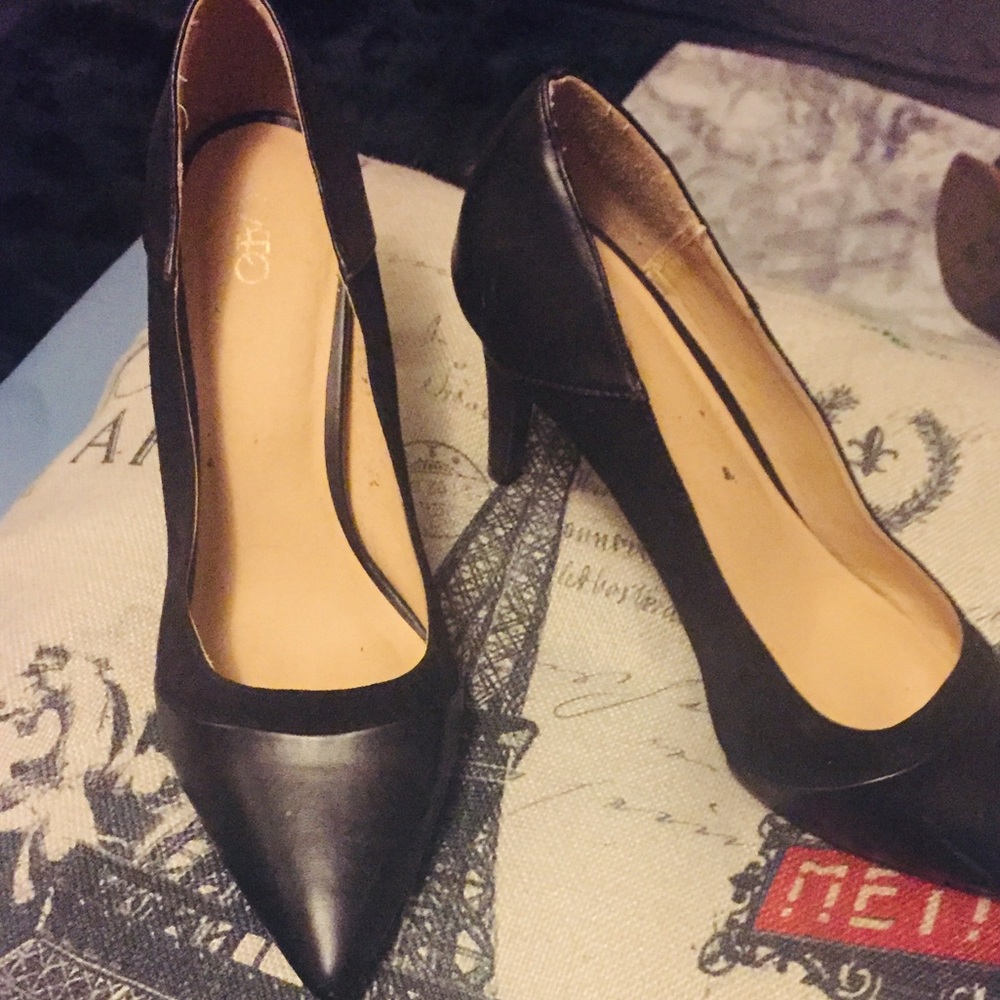 Black shoes